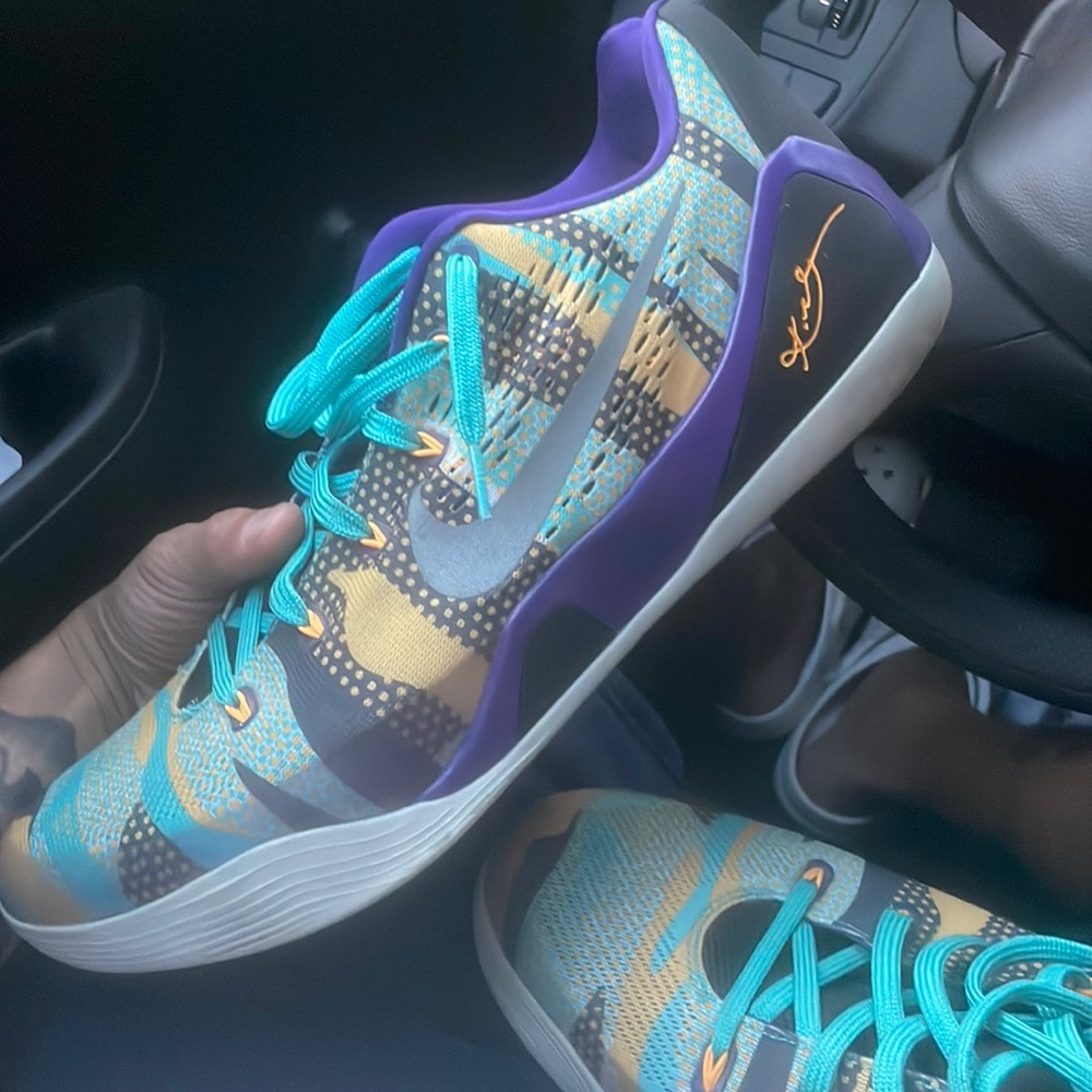 COPY - Kobe size 15